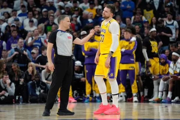 Hậu vệ Lakers Luka Doncic